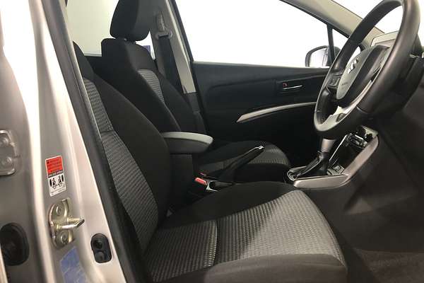 2023 Suzuki S-Cross JYB