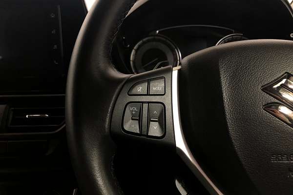 2023 Suzuki S-Cross JYB