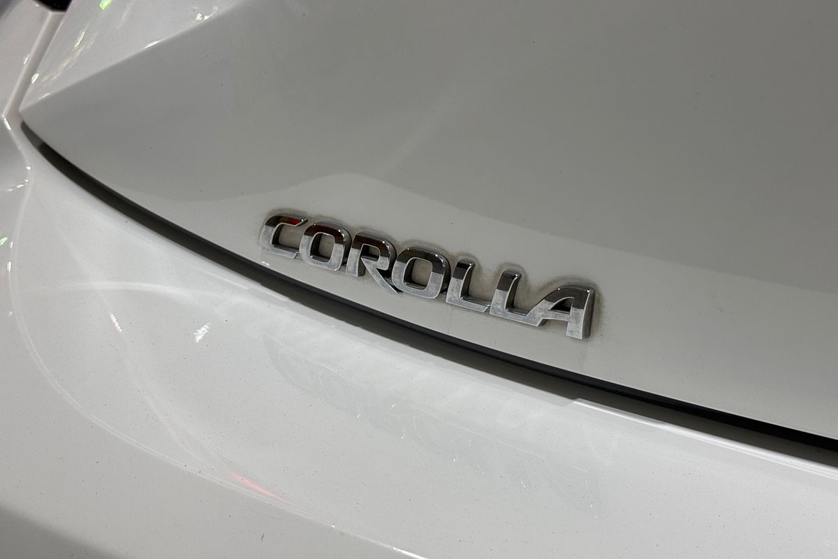 2020 Toyota Corolla Ascent Sport Hybrid ZWE211R