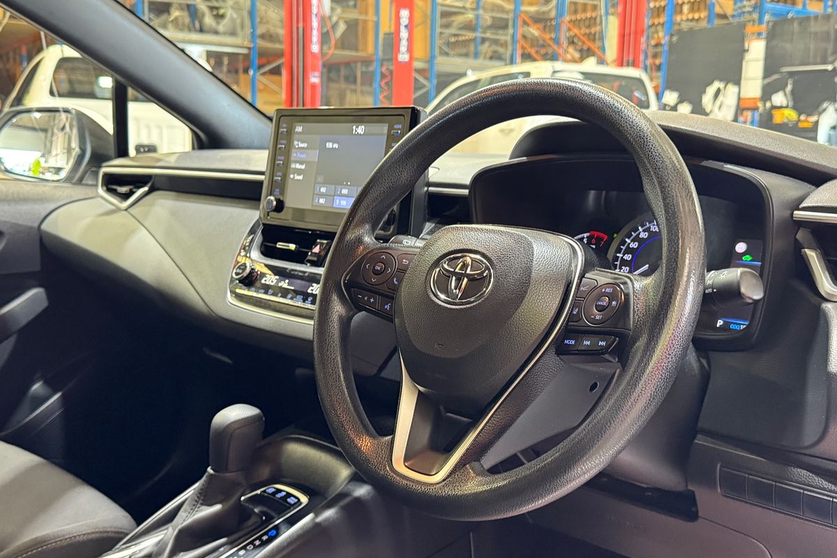 2020 Toyota Corolla Ascent Sport Hybrid ZWE211R