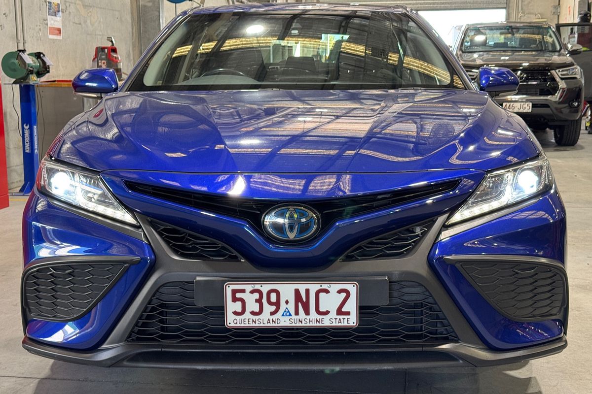 2022 Toyota Camry Ascent Sport AXVH70R