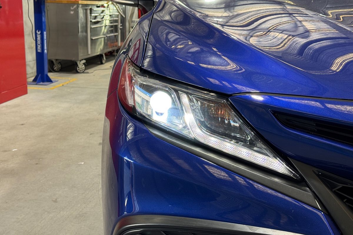 2022 Toyota Camry Ascent Sport AXVH70R