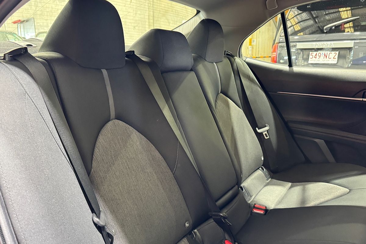 2022 Toyota Camry Ascent Sport AXVH70R