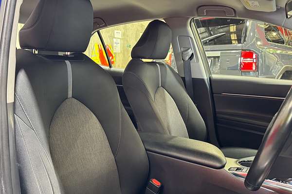 2022 Toyota Camry Ascent Sport AXVH70R