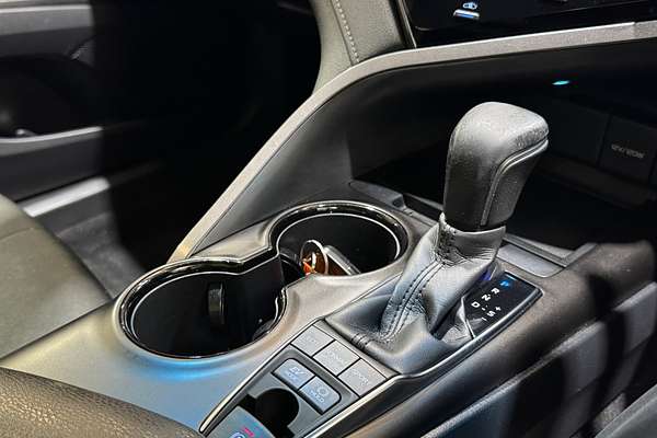 2022 Toyota Camry Ascent Sport AXVH70R