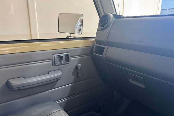 2024 Toyota Landcruiser Workmate VDJL79R 4X4