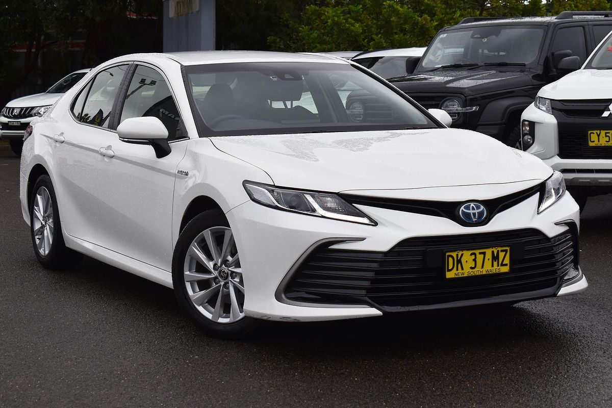 2024 Toyota Camry Ascent AXVH70R