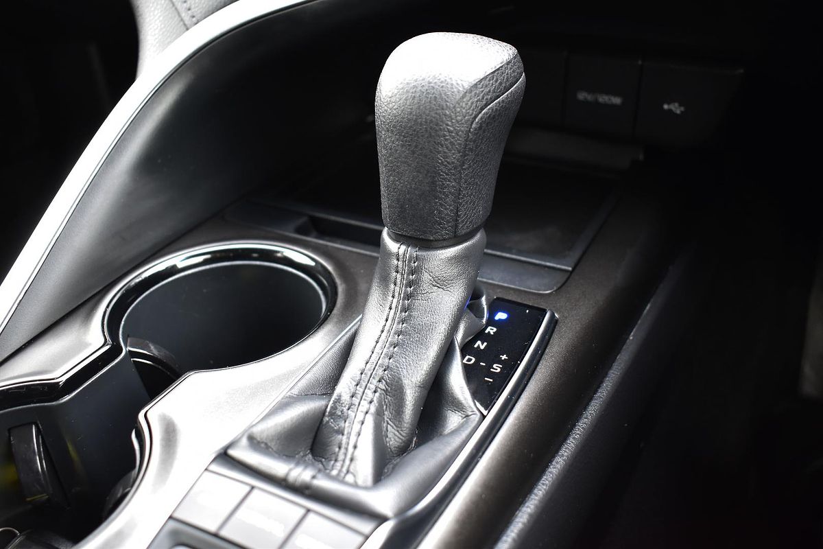 2024 Toyota Camry Ascent AXVH70R