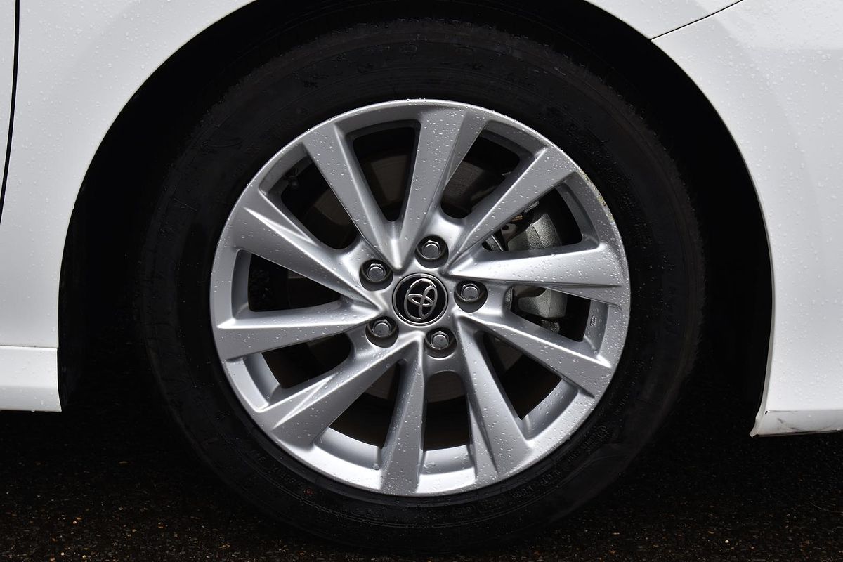 2024 Toyota Camry Ascent AXVH70R