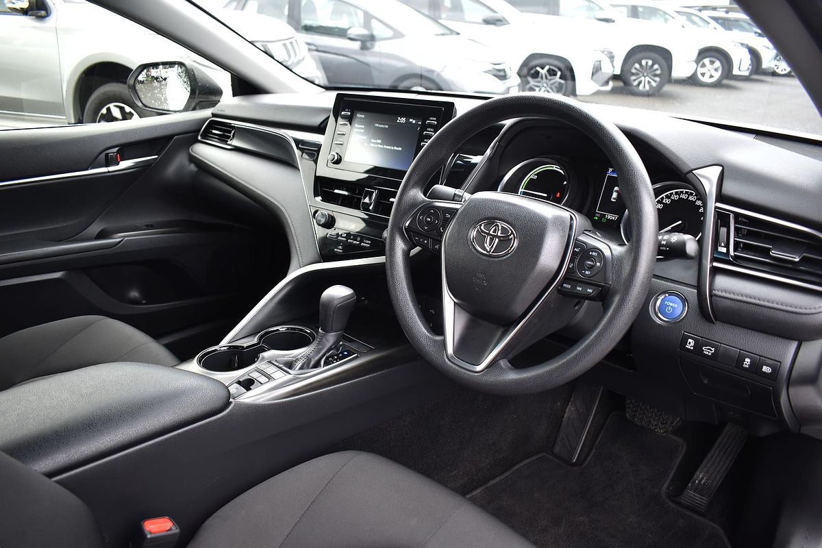 2024 Toyota Camry Ascent AXVH70R