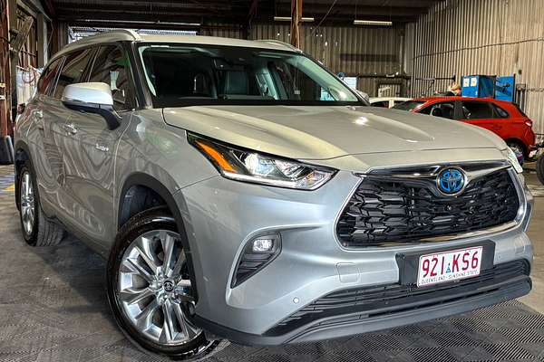 2024 Toyota Kluger Grande AXUH78R