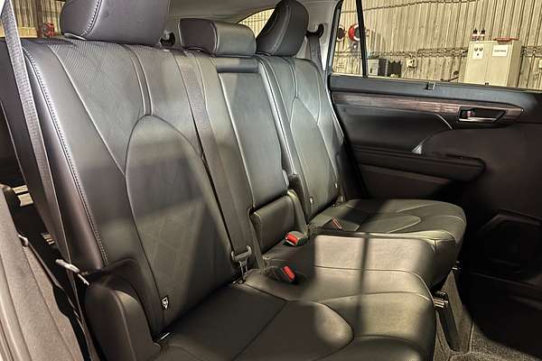 2024 Toyota Kluger Grande AXUH78R