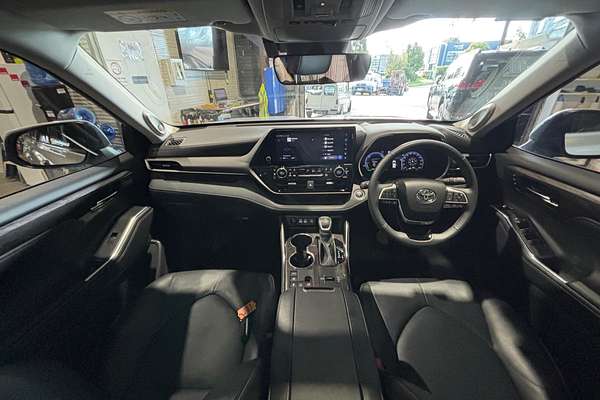 2024 Toyota Kluger Grande AXUH78R