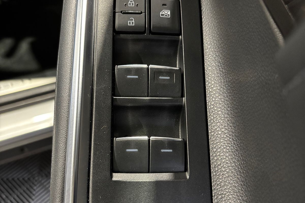 2024 Toyota Kluger Grande AXUH78R
