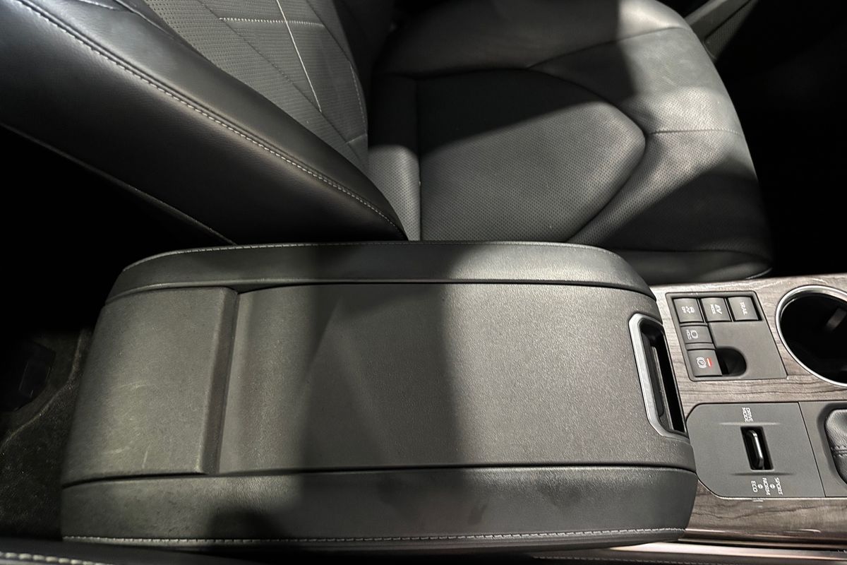 2024 Toyota Kluger Grande AXUH78R