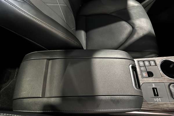 2024 Toyota Kluger Grande AXUH78R