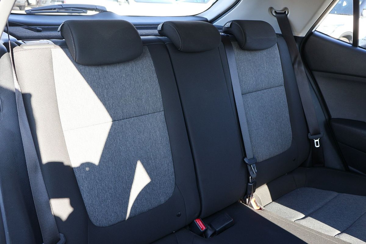 2023 Kia Stonic S YB
