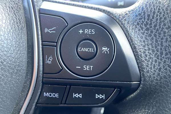 2018 Toyota Camry Ascent ASV70R