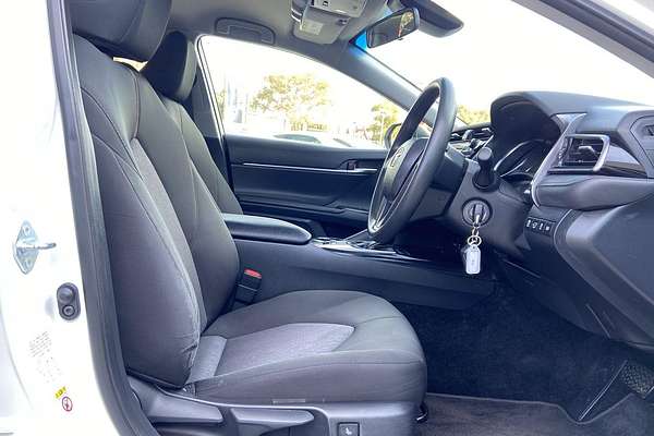 2018 Toyota Camry Ascent ASV70R