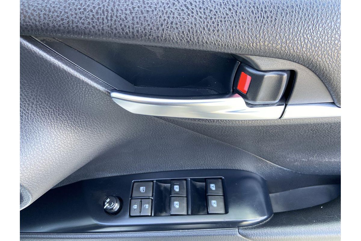 2018 Toyota Camry Ascent ASV70R