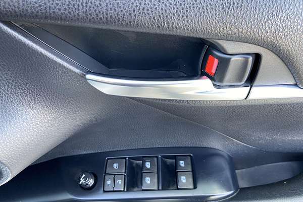 2018 Toyota Camry Ascent ASV70R