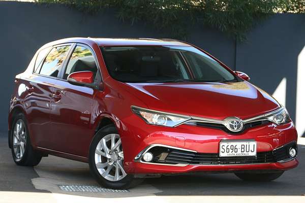 2015 Toyota Corolla Ascent Sport ZRE182R