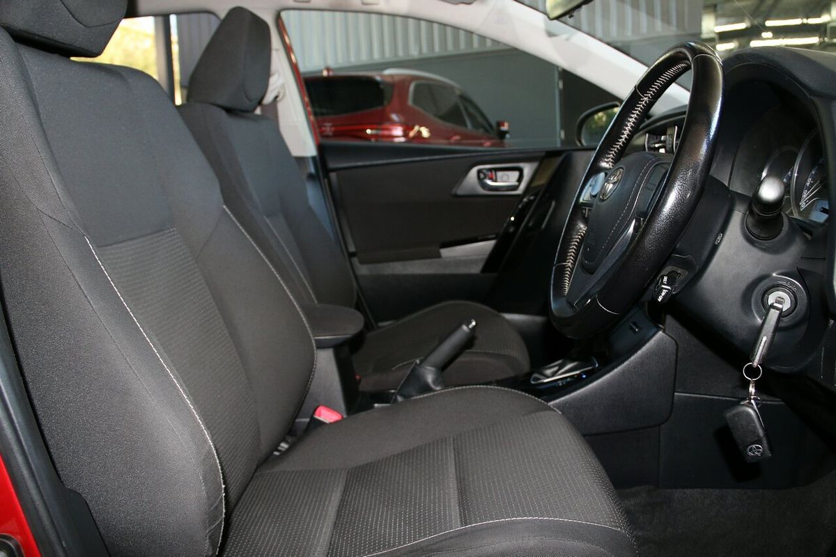 2015 Toyota Corolla Ascent Sport ZRE182R