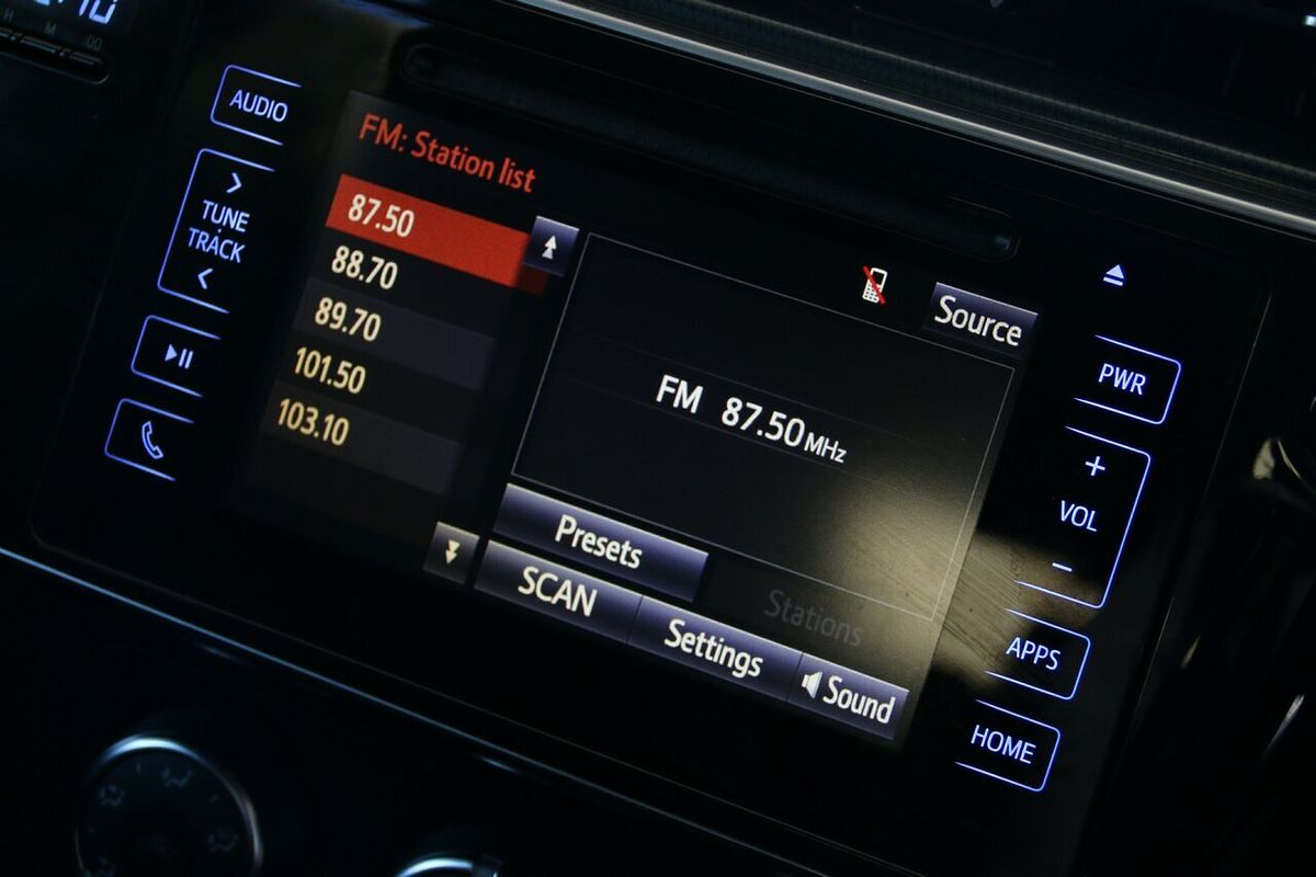 2015 Toyota Corolla Ascent Sport ZRE182R