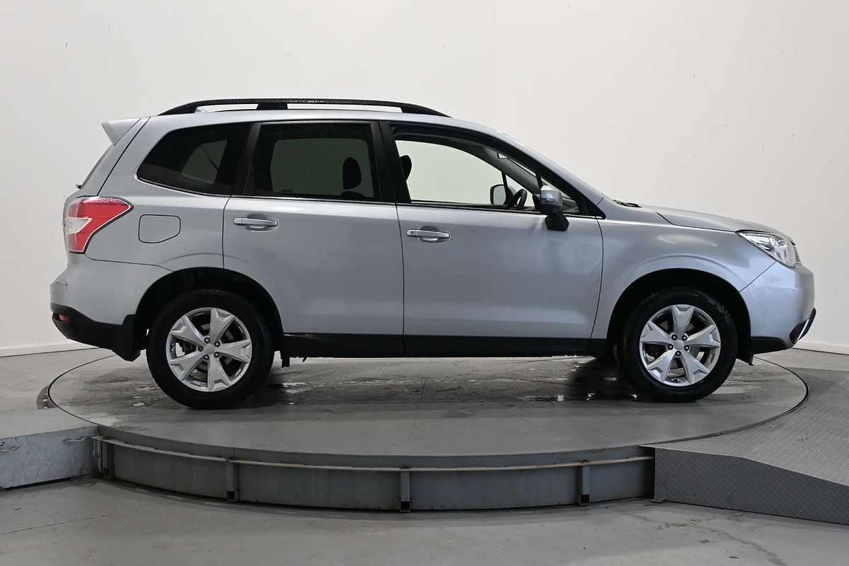 2015 Subaru Forester 2.5i-L S4