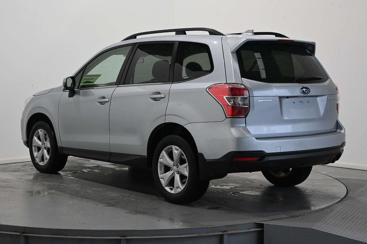 2015 Subaru Forester 2.5i-L S4
