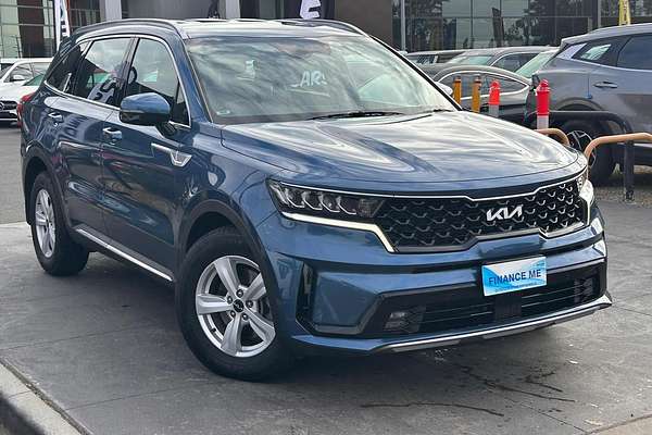 2023 Kia Sorento S MQ4
