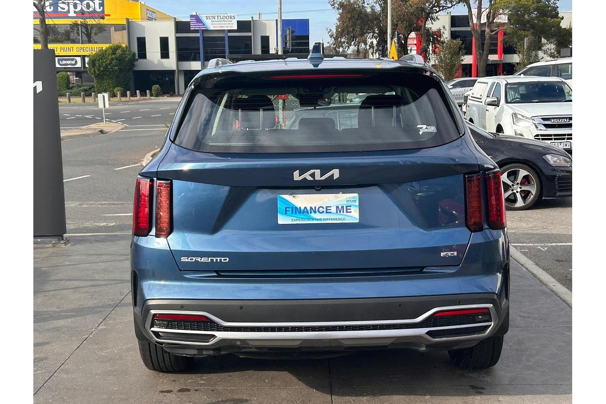 2023 Kia Sorento S MQ4