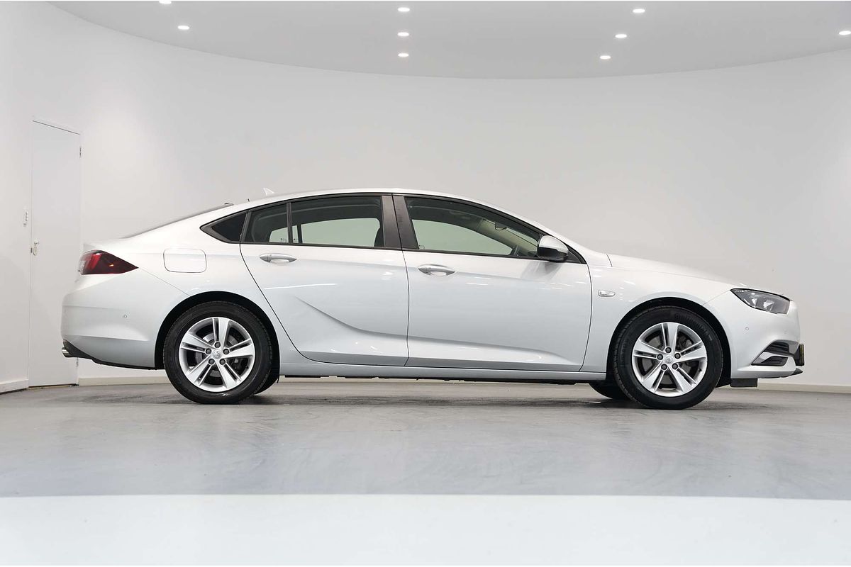2020 Holden Commodore LT ZB