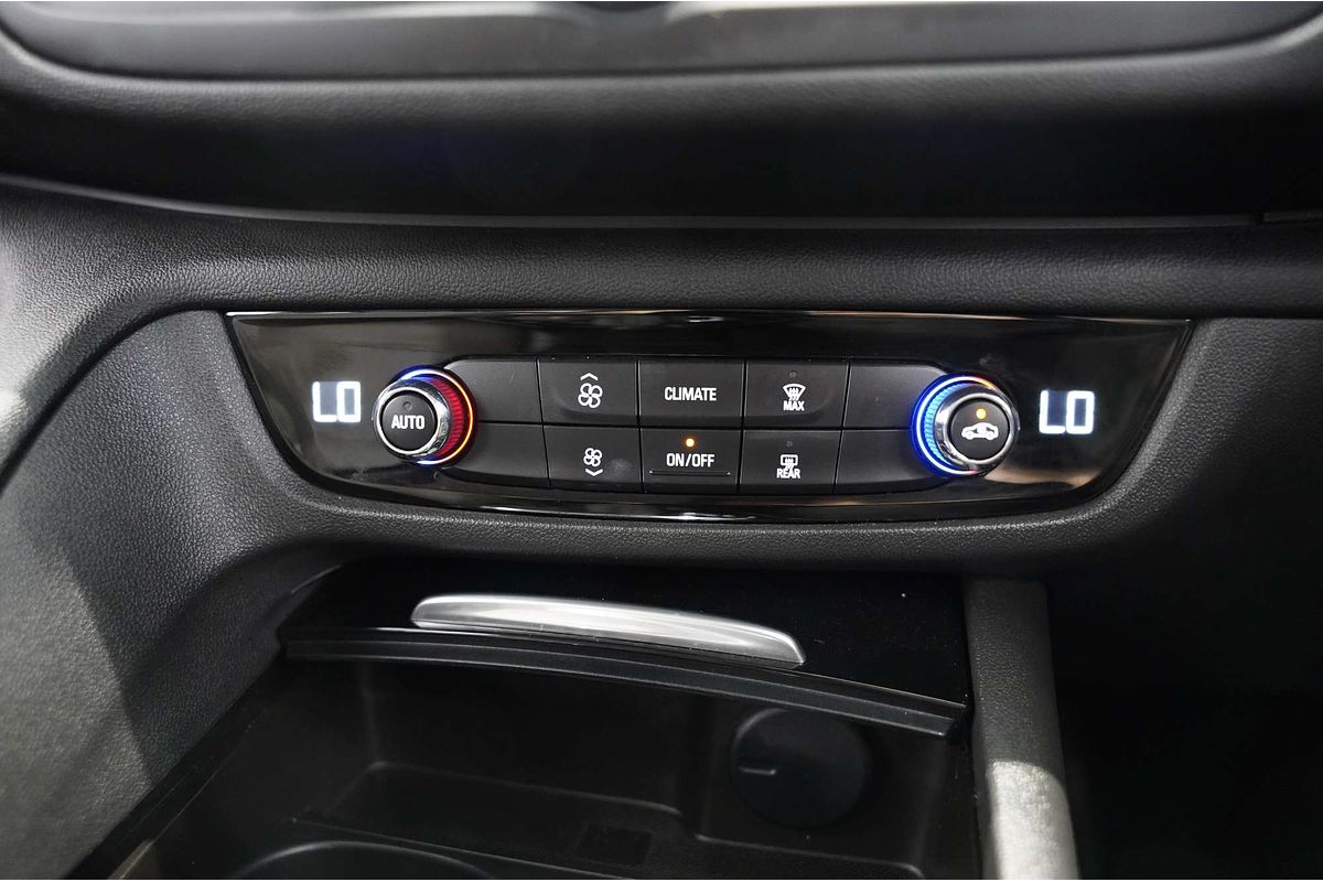 2020 Holden Commodore LT ZB
