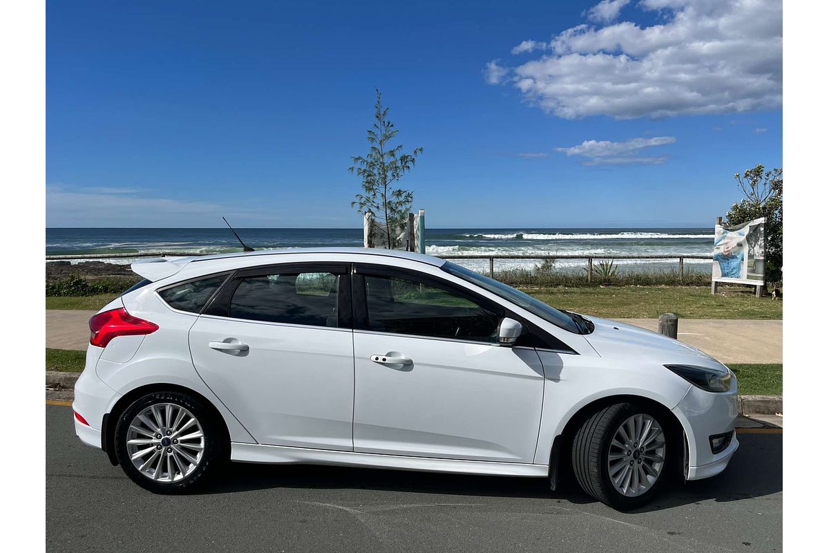 2016 Ford Focus Sport LZ