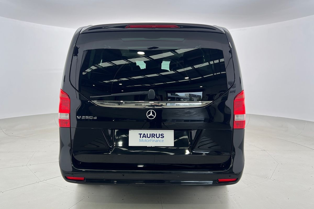 2022 Mercedes-Benz V-Class V250 d 447