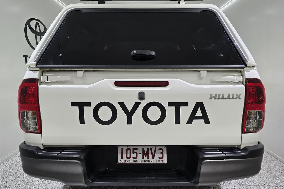 2019 Toyota Hilux Hilux 4x2 SR 2.8L T Diesel Automatic Double Cab GUN136R Rear Wheel Drive