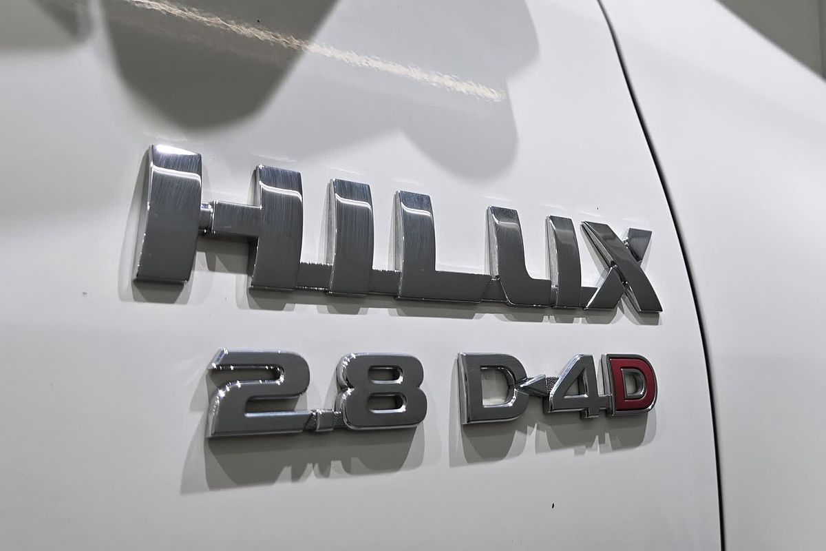 2019 Toyota Hilux Hilux 4x2 SR 2.8L T Diesel Automatic Double Cab GUN136R Rear Wheel Drive