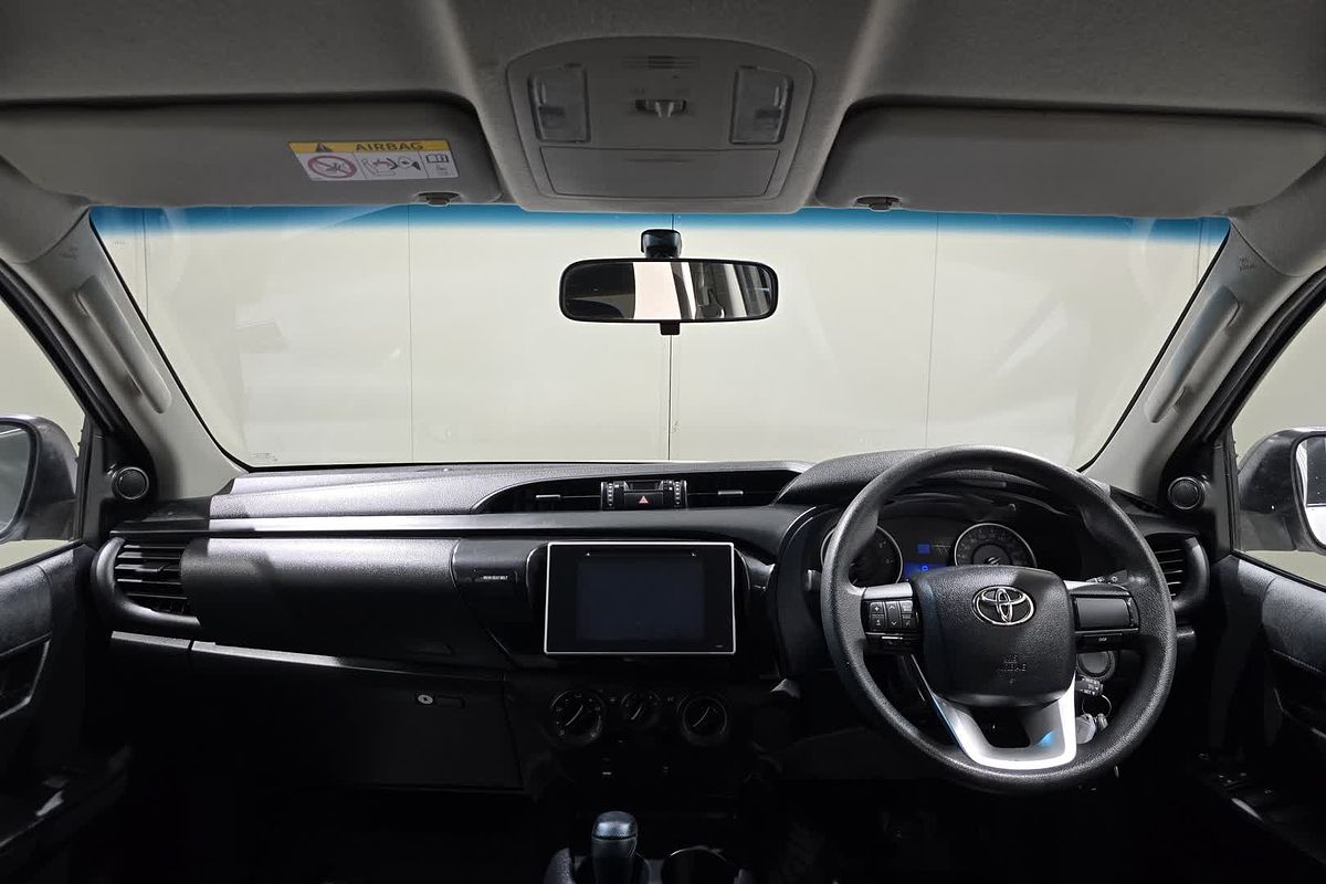 2019 Toyota Hilux Hilux 4x2 SR 2.8L T Diesel Automatic Double Cab GUN136R Rear Wheel Drive