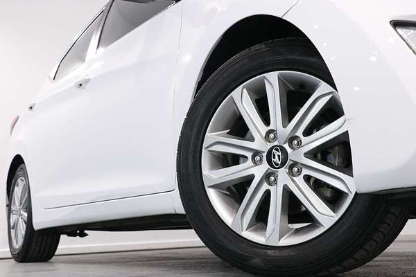 2014 Hyundai Elantra Trophy MD3