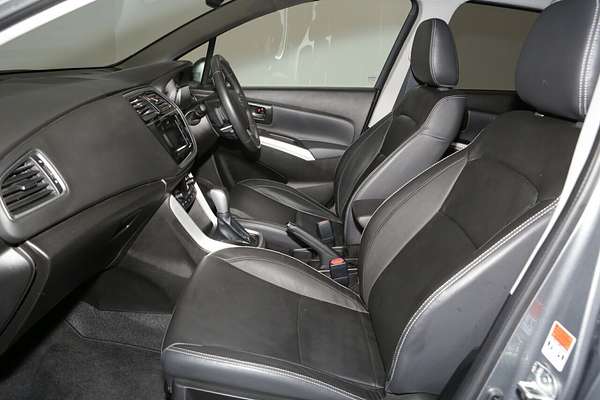 2017 Suzuki S-Cross Turbo Prestige JY