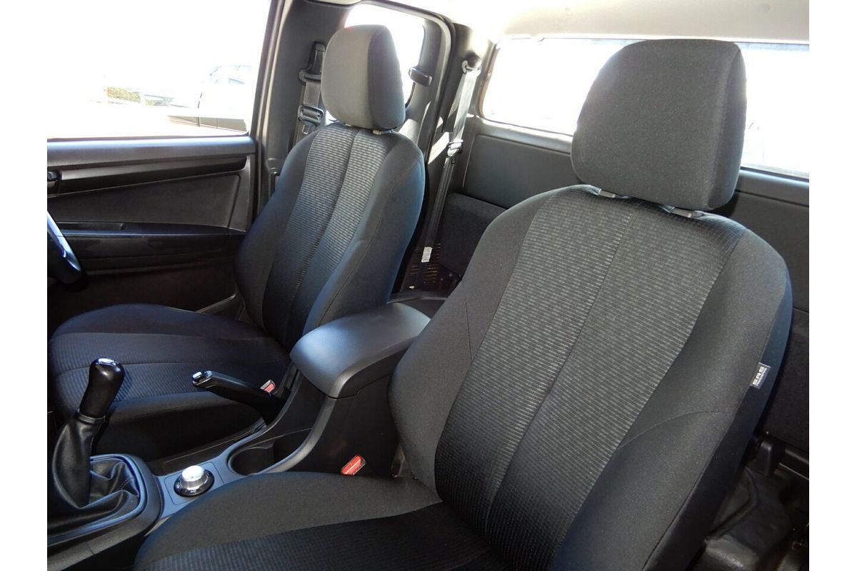 2018 Isuzu D-MAX SX 4X4
