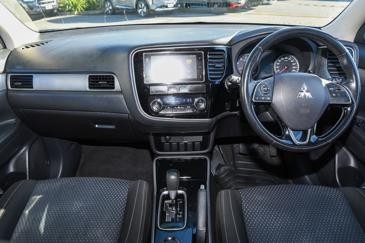 2017 Mitsubishi Outlander LS ZK