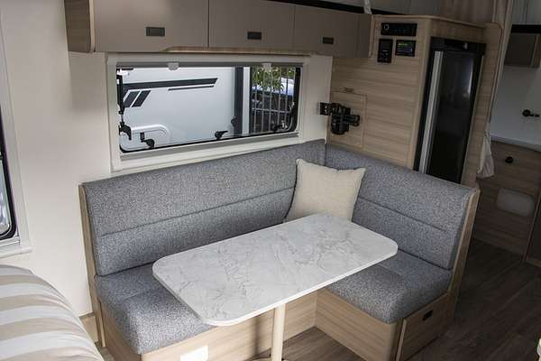 2025 Jayco DISCOVERY POPTOP 16.67-5.OB.DY-MY25