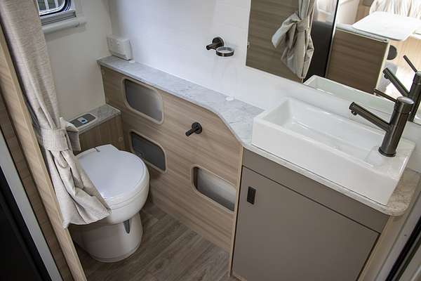 2025 Jayco DISCOVERY POPTOP 16.67-5.OB.DY-MY25