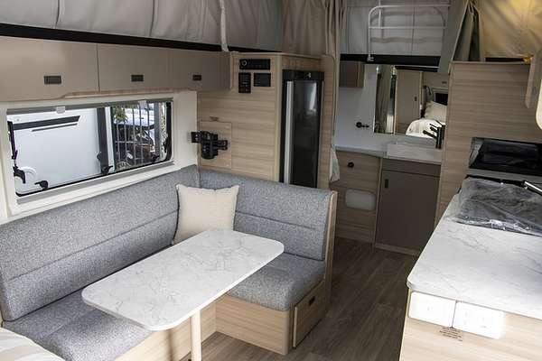 2025 Jayco DISCOVERY POPTOP 16.67-5.OB.DY-MY25