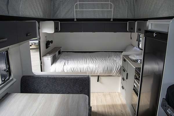 2025 Jayco STARCRAFT POPTOP 17.58-3.BP.SC-MY25