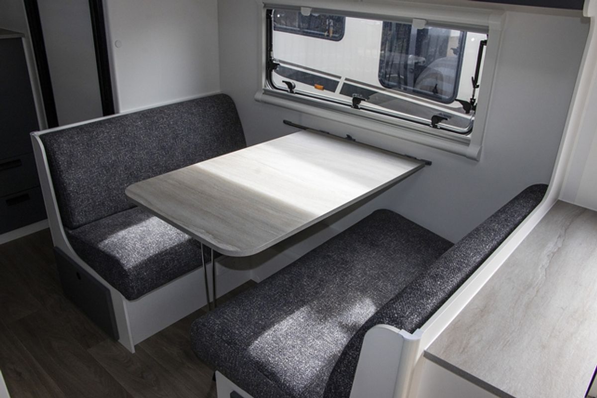 2025 Jayco STARCRAFT POPTOP 17.58-3.BP.SC-MY25