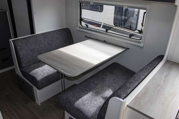 2025 Jayco STARCRAFT POPTOP 17.58-3.BP.SC-MY25