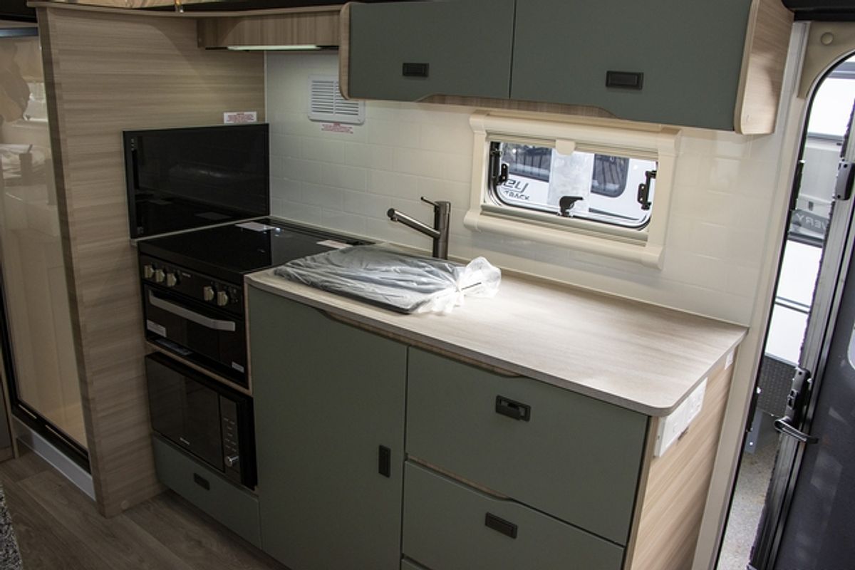 2025 Jayco DISCOVERY POPTOP 16.67-4.DY-MY25